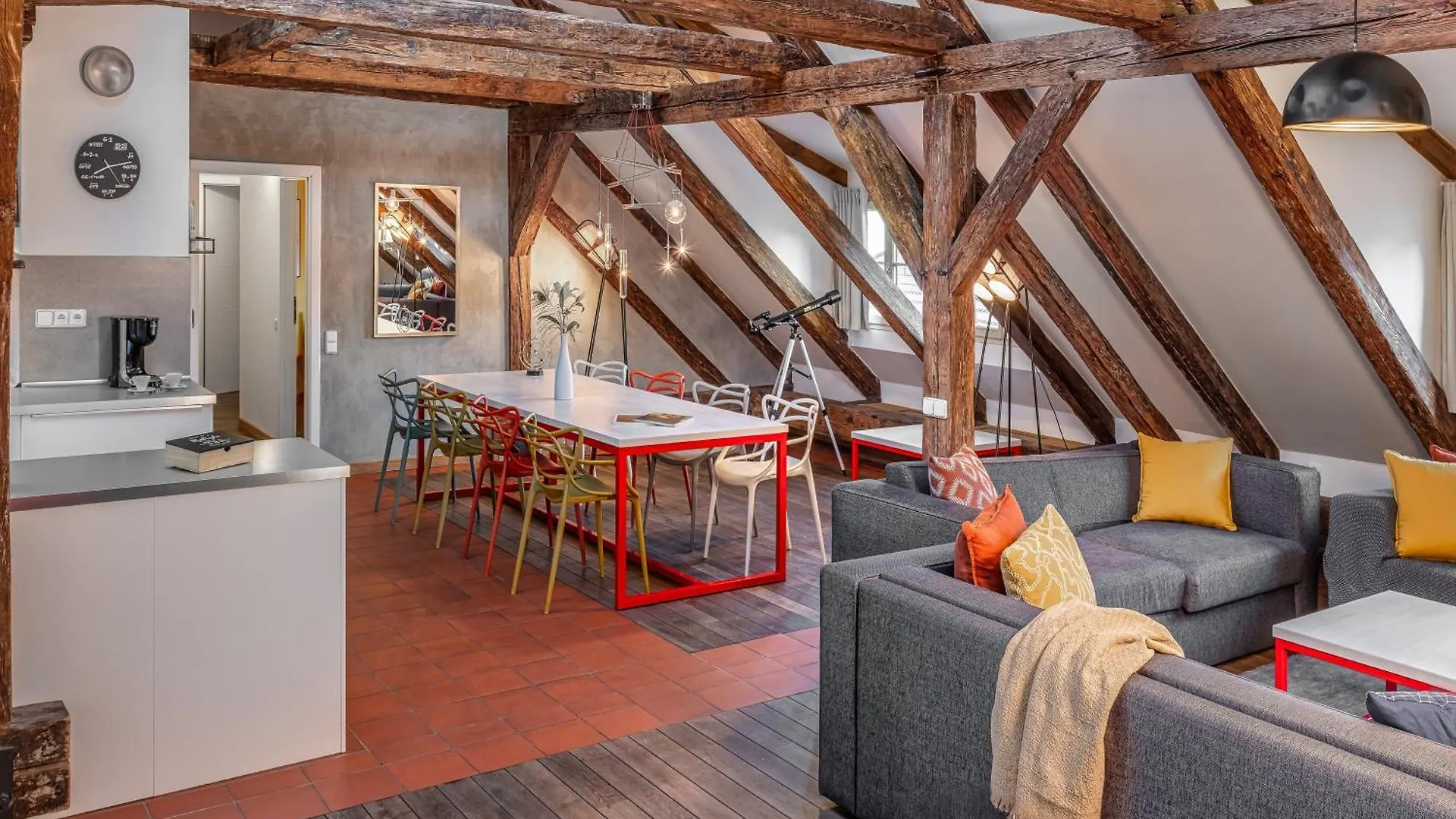 4 Arts Apartments By Adrez Prag Çek Cumhuriyeti