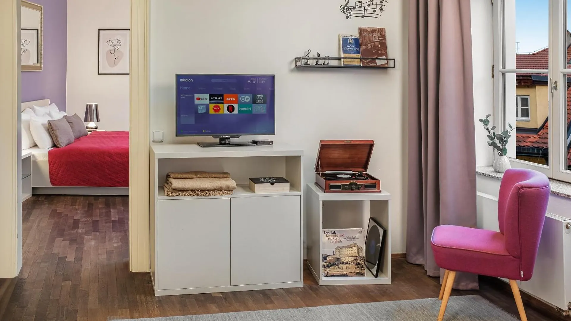 4 Arts Apartments By Adrez Prag