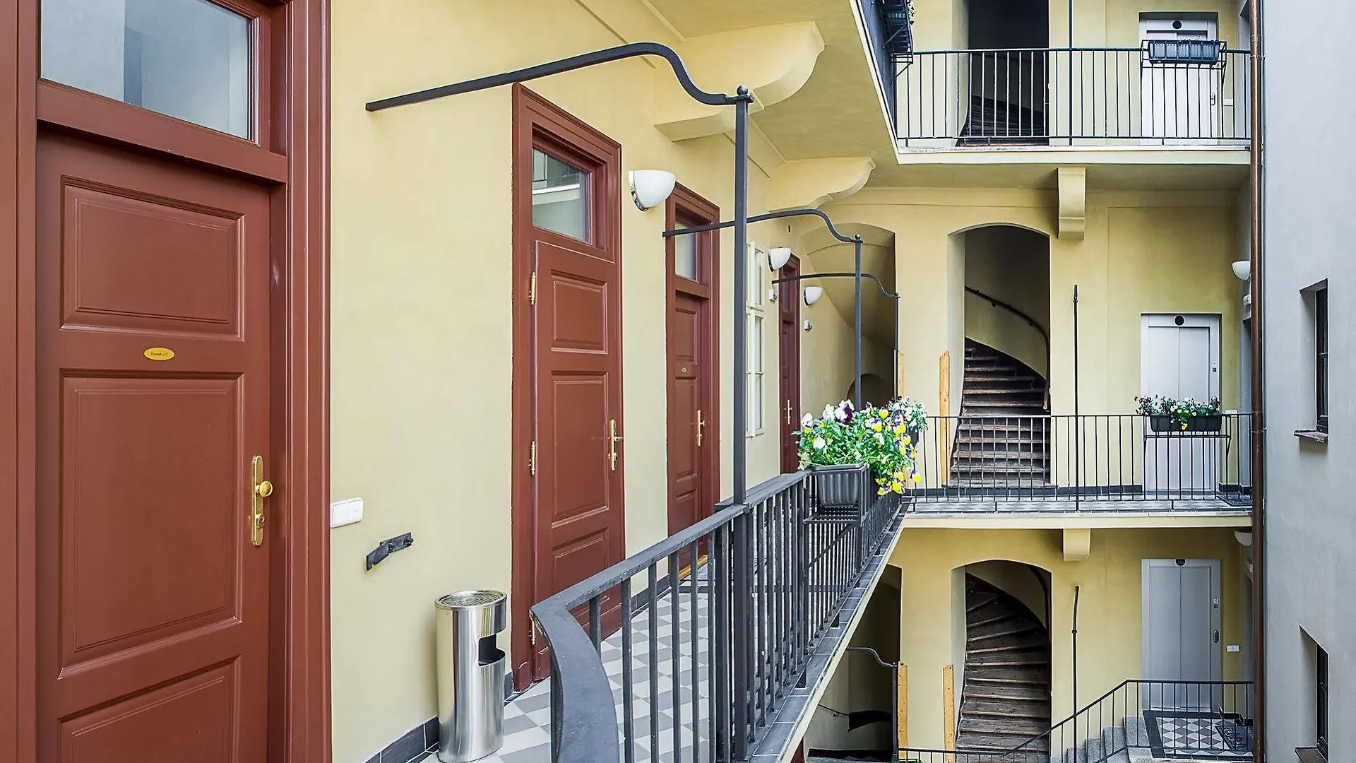 4 Arts Apartments By Adrez Prag 0*,  Çek Cumhuriyeti