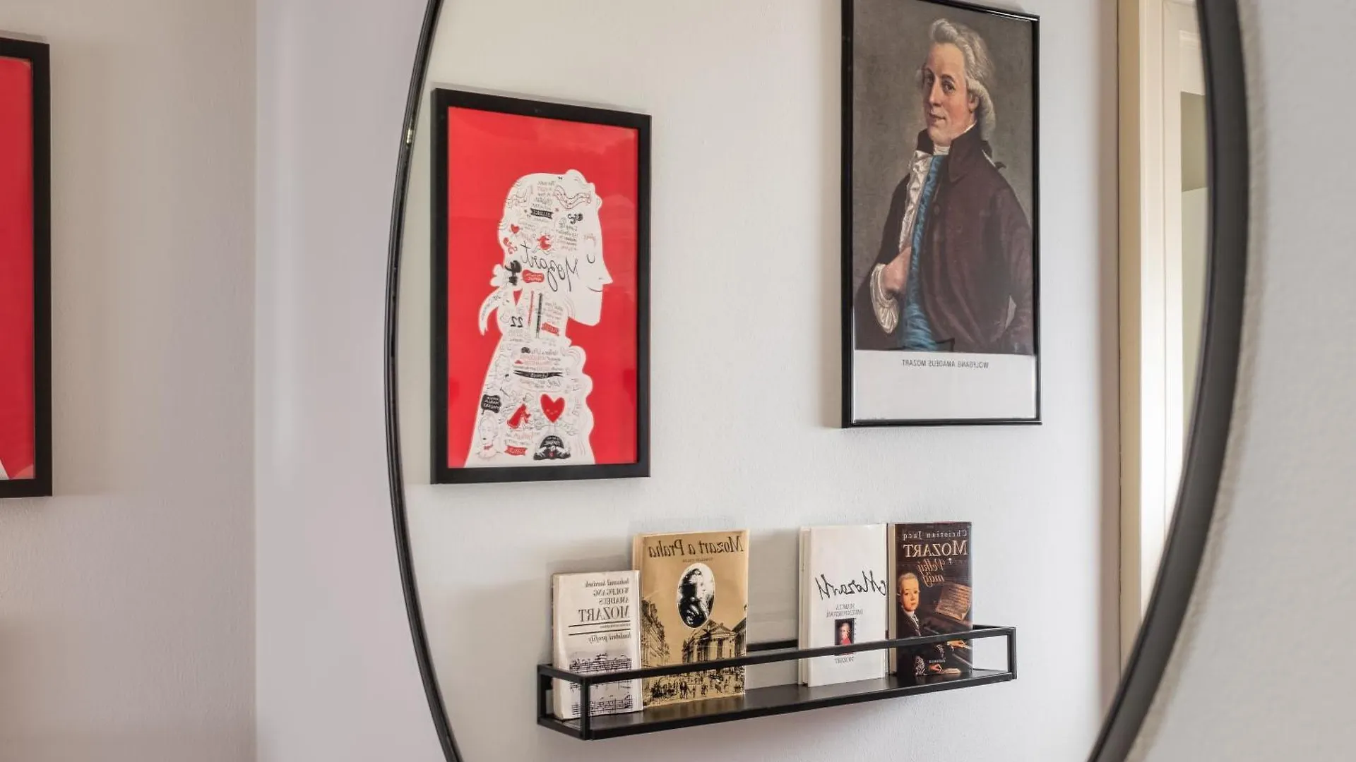 4 Arts Apartments By Adrez Prague