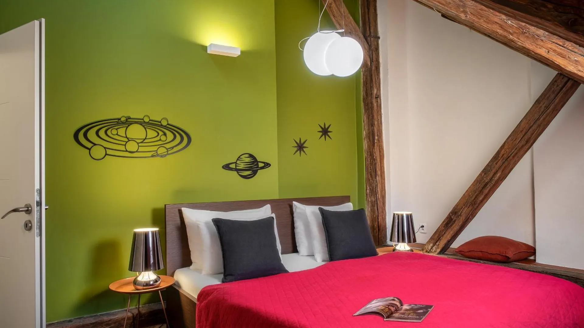 4 Arts Apartments By Adrez Prague Czech Republic