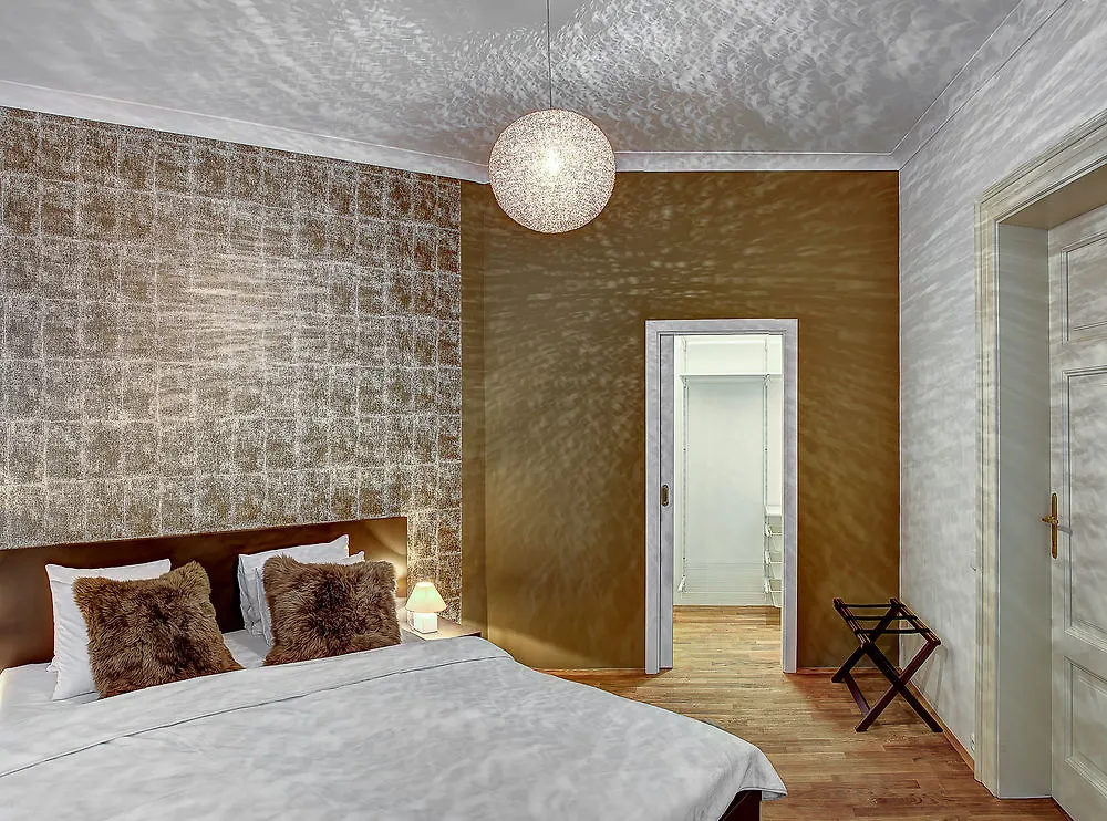 4 Arts Apartments By Adrez Prague